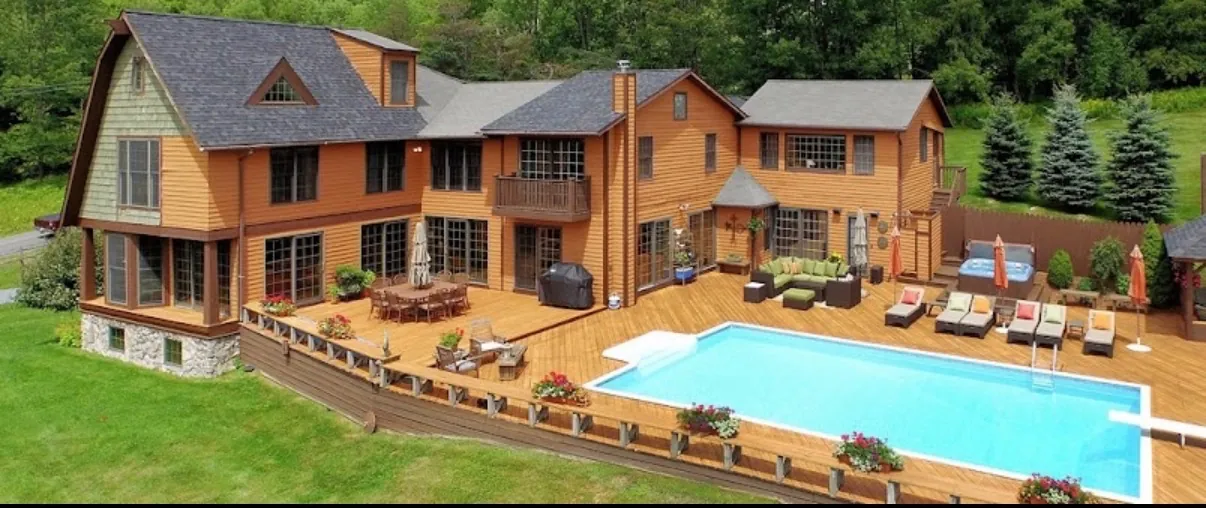 Orenda Retreat Center — aerial view